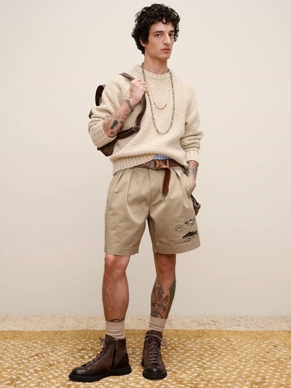Banana Republic Safari & Travel Archive Reissue pleaded Fishing Shorts Size 31